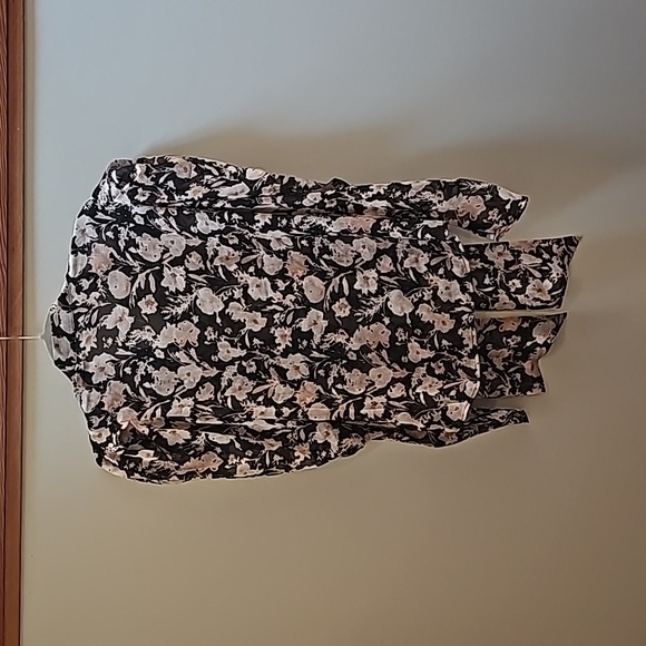 Blouse - Picture 2 of 2